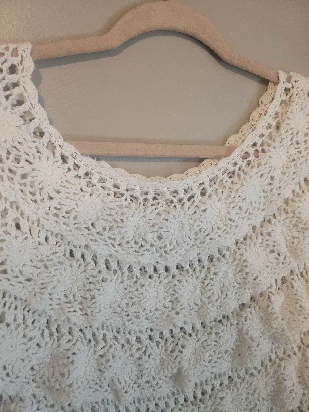 Cottagecore Crochet Ruffle Top - Picture 4 of 11